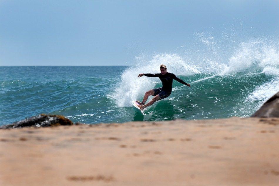 Surf & Yoga Arugam Bay Hotel Exterior photo